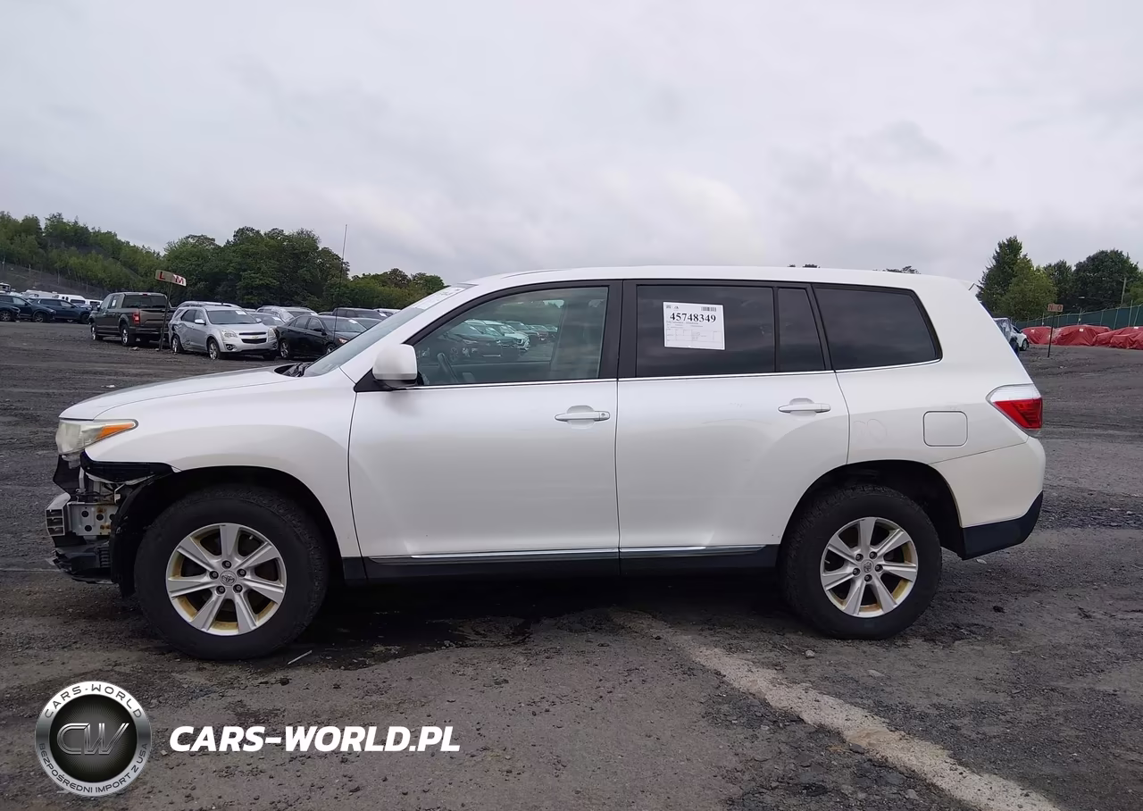 2012 Toyota Highlander Base V6 VIN:5TDBK3EH3CS147837 - 14