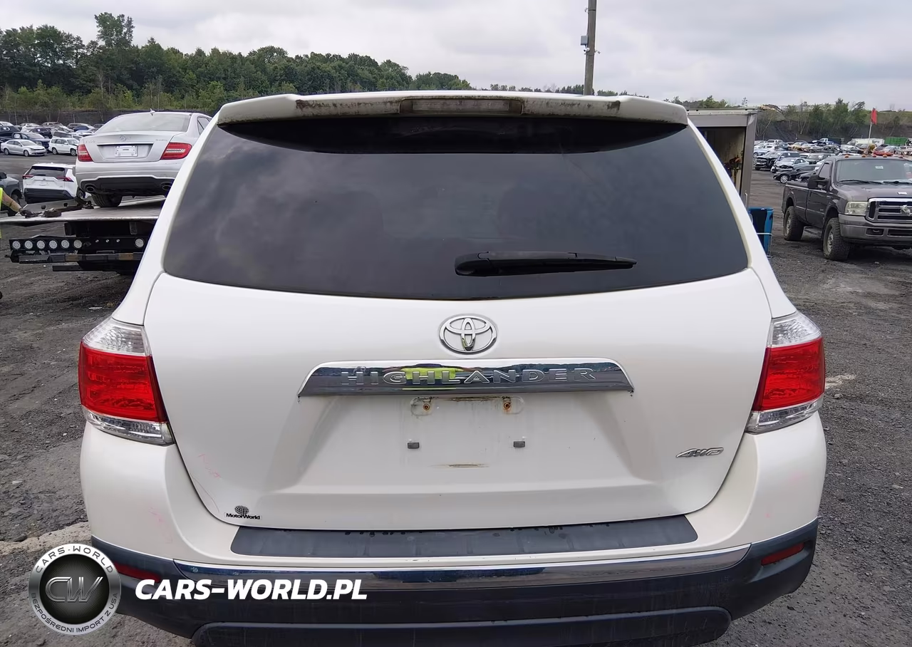 2012 Toyota Highlander Base V6 VIN:5TDBK3EH3CS147837 - 16