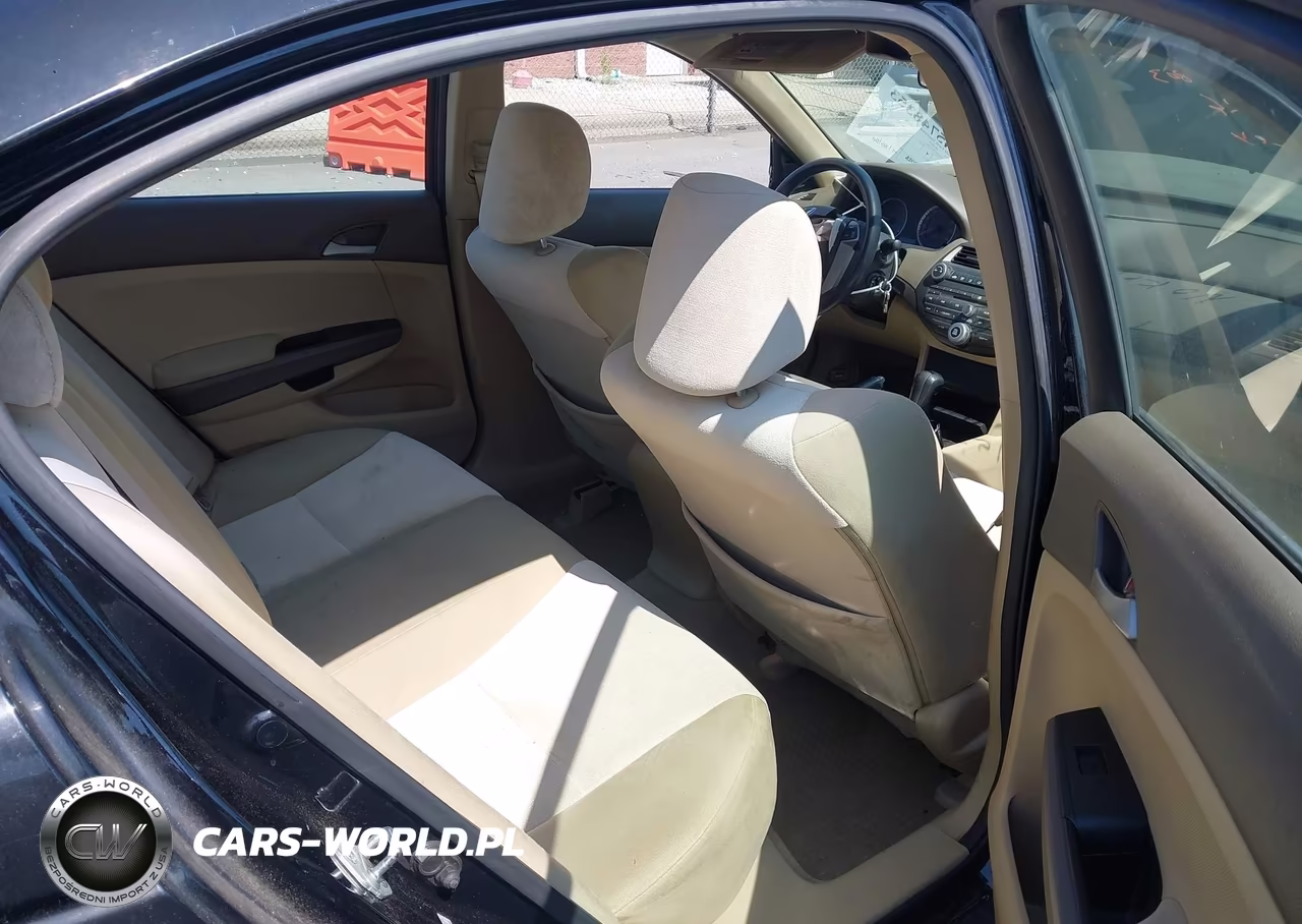 2010 Honda Accord 2.4 Lx VIN:1HGCP2F30AA112803 - 8