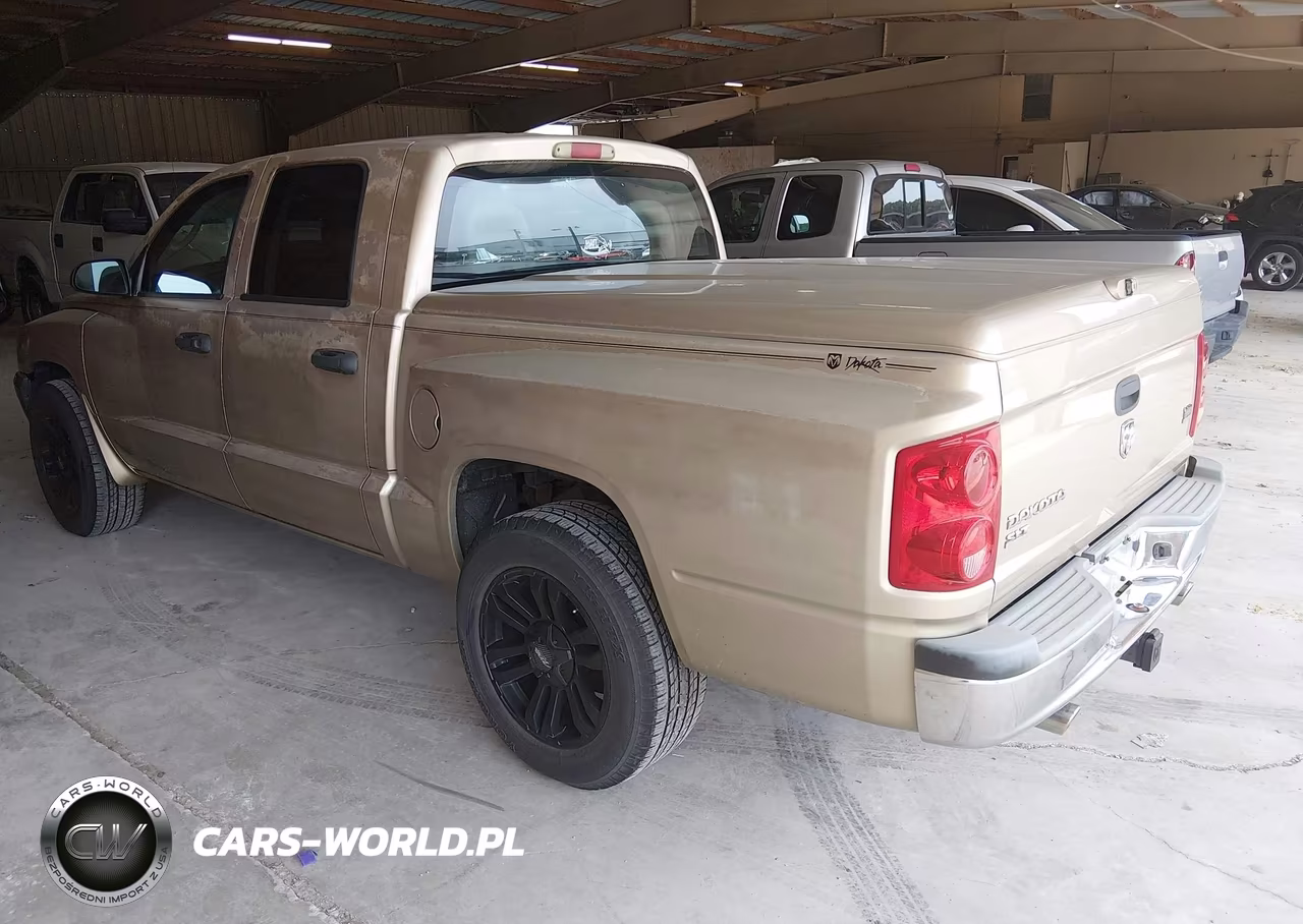 2005 Dodge Dakota Slt VIN:1D7HE48N75S142441 - 3