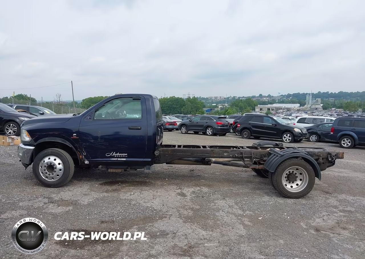 2016 Ram 5500 Chassis Tradesman-Slt VIN:3C7WRMCL2GG279831 - 17