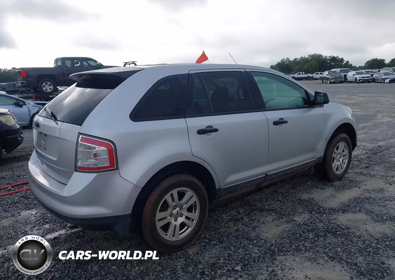 2010 Ford Edge Se VIN:2FMDK3GC3ABB39094 - 4