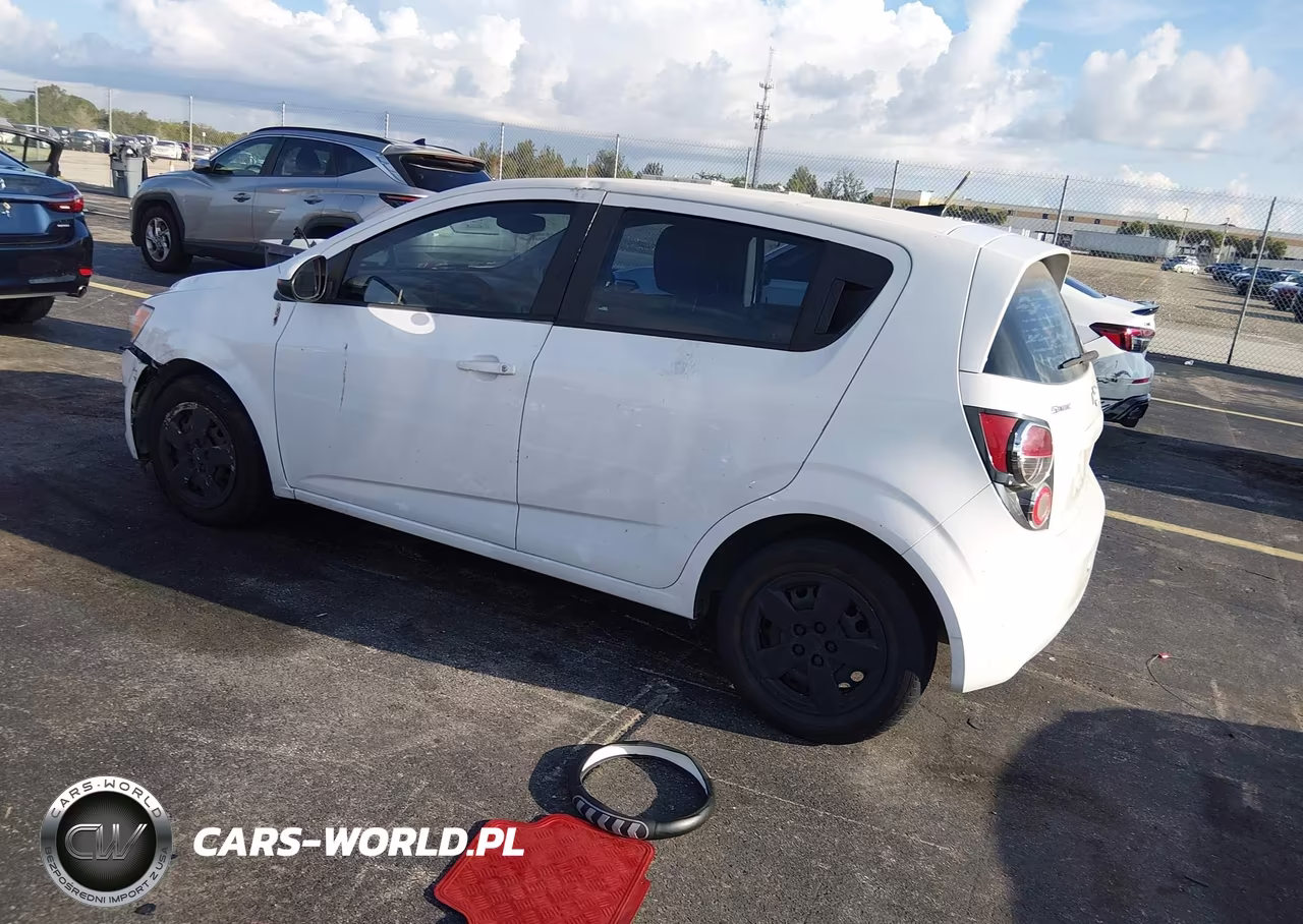 2013 Chevrolet Sonic Ls Auto VIN:1G1JA6SH1D4131176 - 3