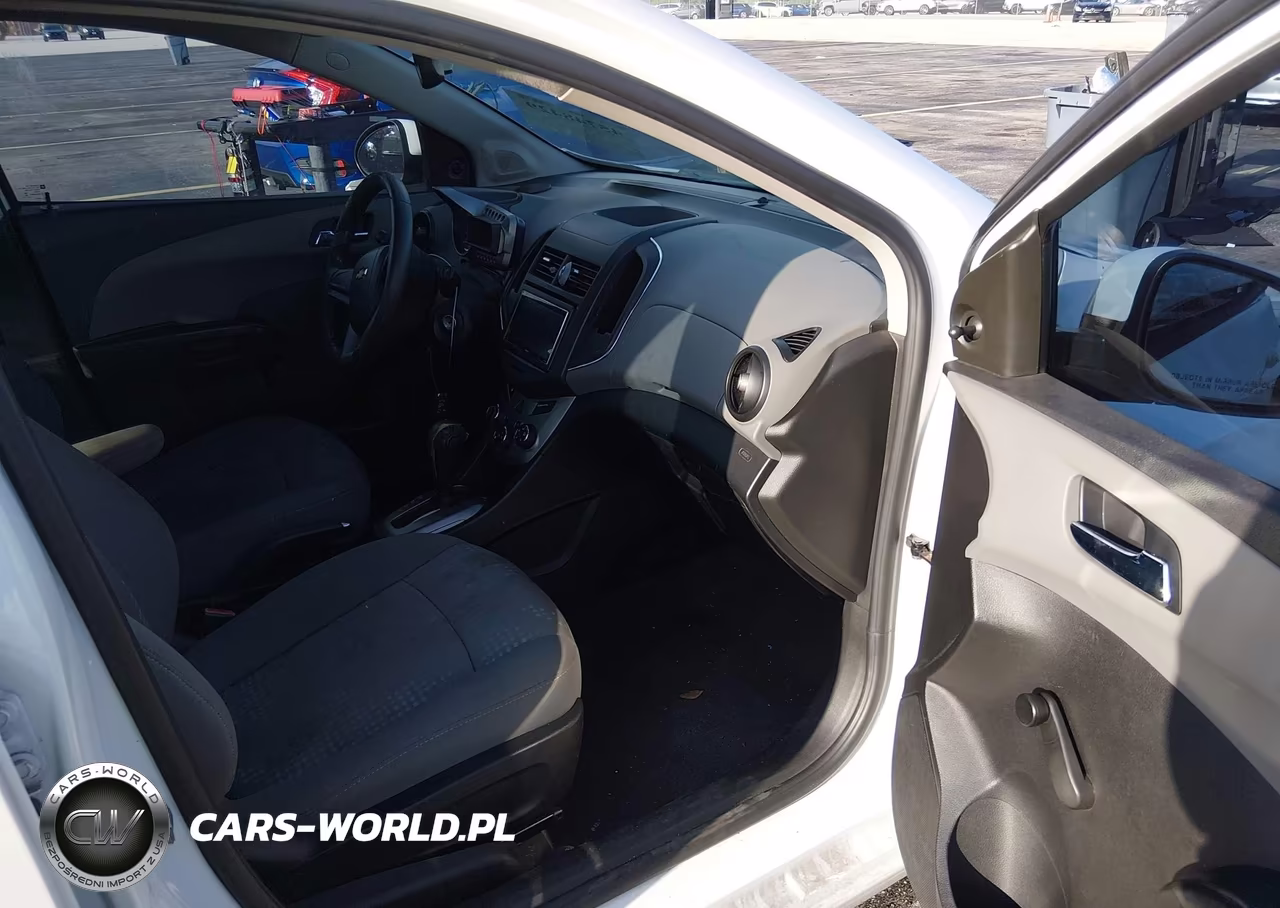 2013 Chevrolet Sonic Ls Auto VIN:1G1JA6SH1D4131176 - 5