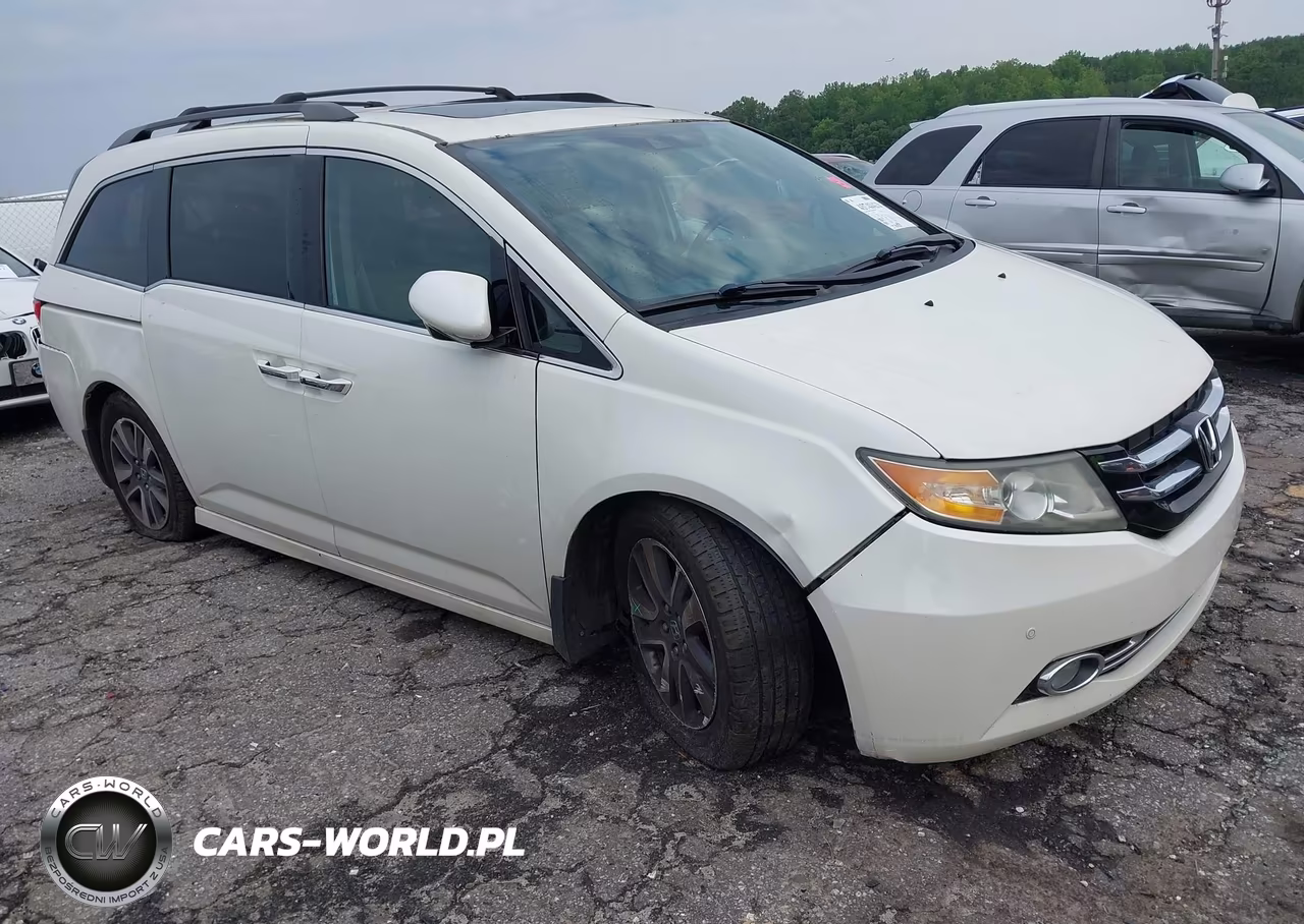 2015 Honda Odyssey Touring-Touring Elite