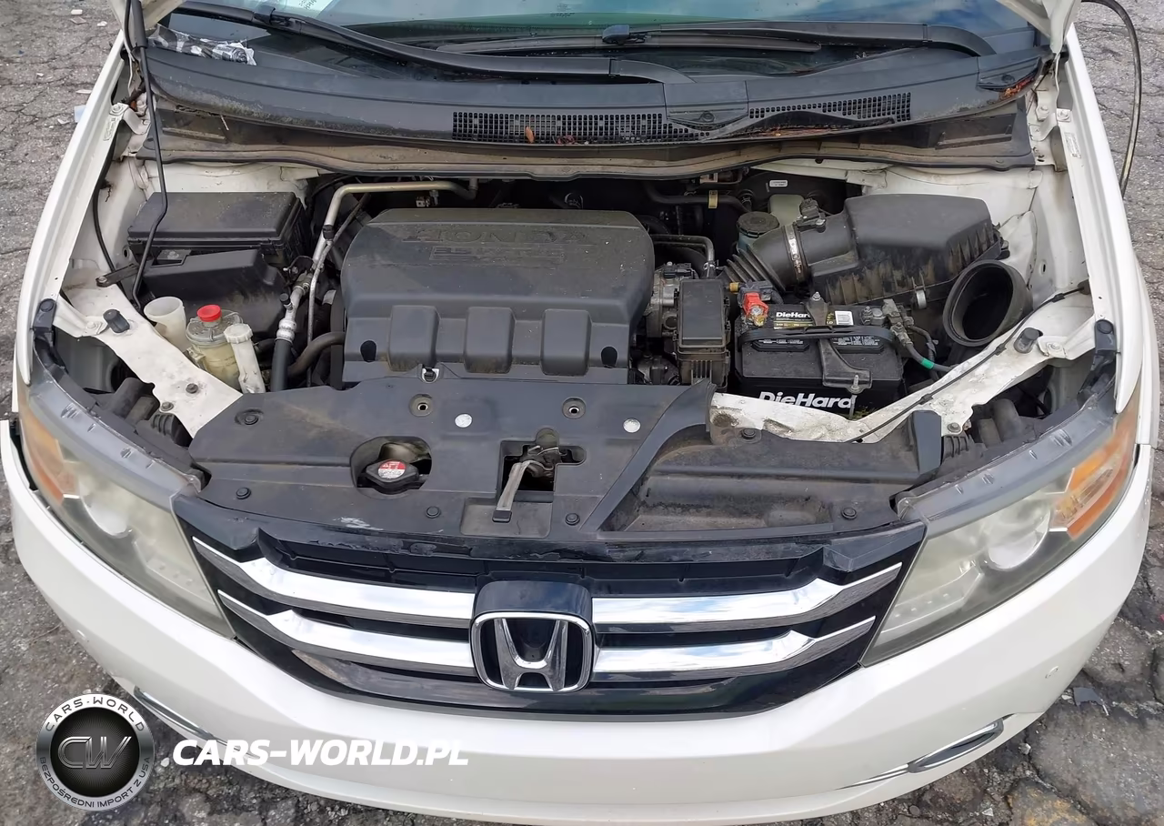 2015 Honda Odyssey Touring-Touring Elite VIN:5FNRL5H97FB024997 - 10