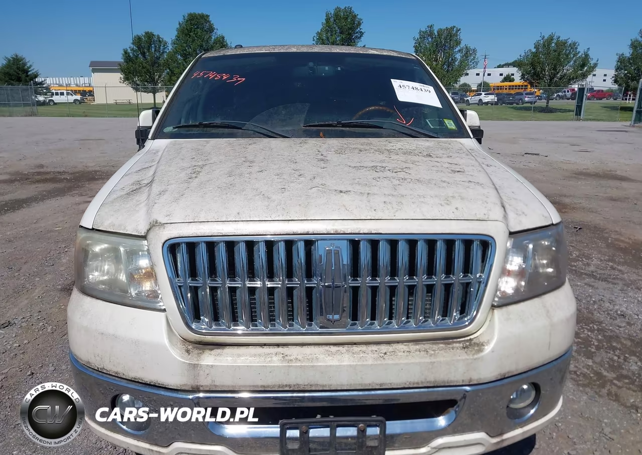 2008 Lincoln Mark Lt VIN:5LTPW18508FJ01130 - 12