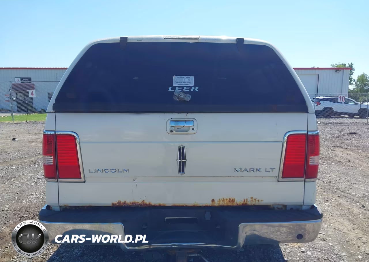 2008 Lincoln Mark Lt VIN:5LTPW18508FJ01130 - 16