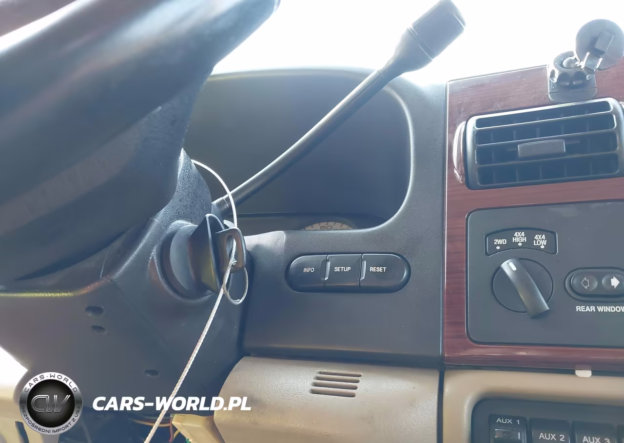 2005 Ford F-250 Lariat-Xl-Xlt VIN:1FTSW21P75EB66749 - 11