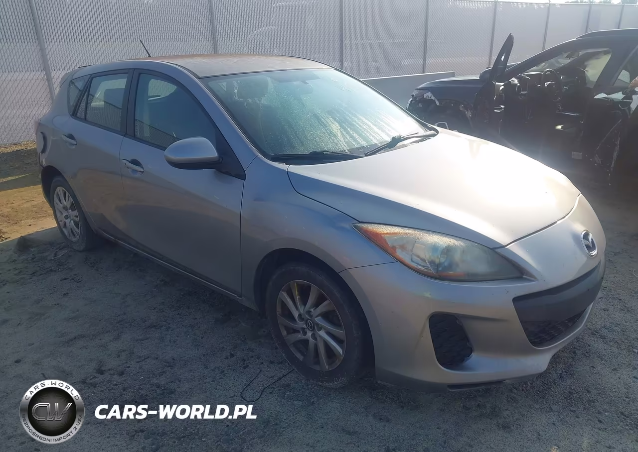 2013 Mazda Mazda3 I Touring – zdjęcie 1 z 11