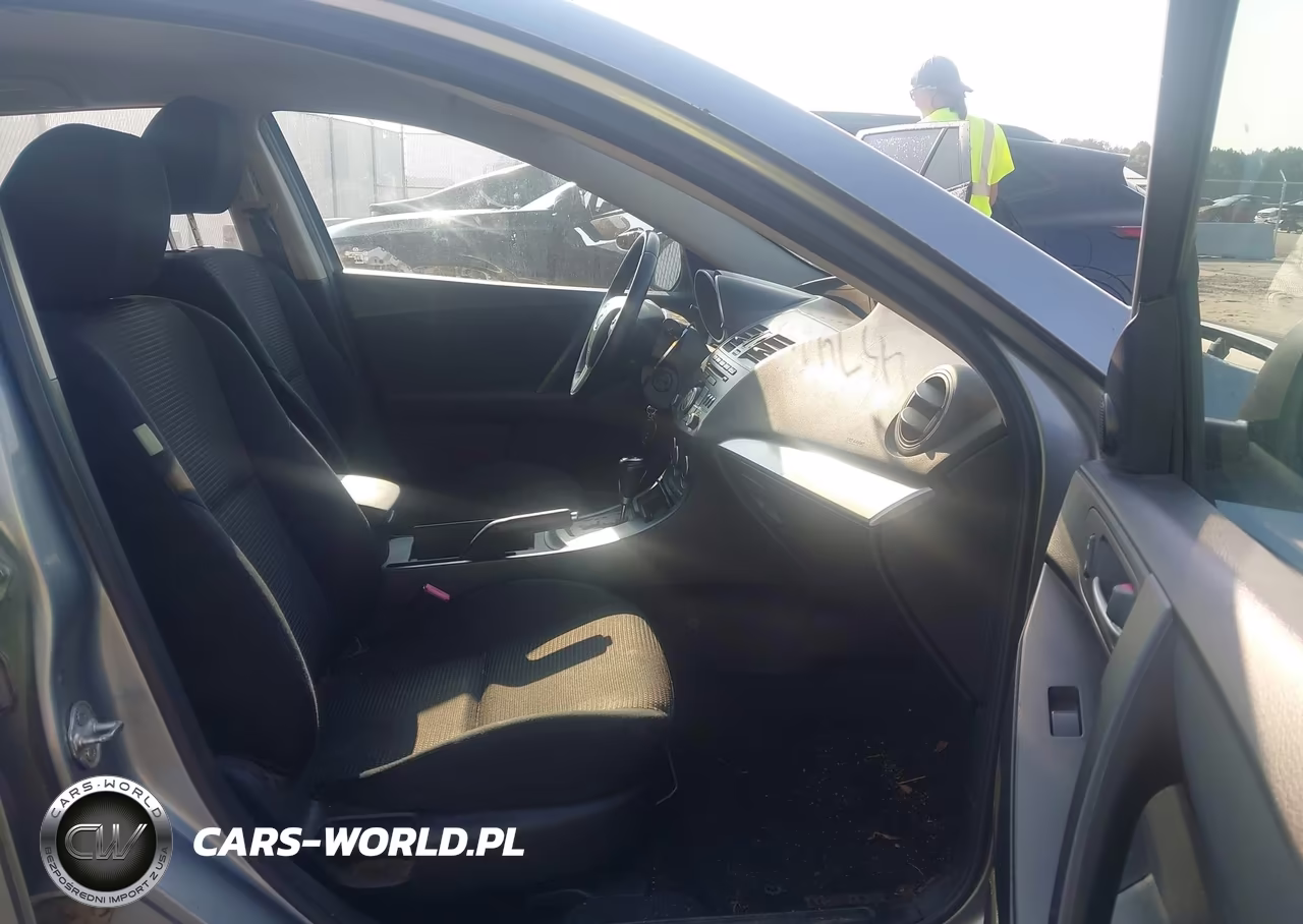 2013 Mazda Mazda3 I Touring VIN:JM1BL1LP2D1801706 - 5