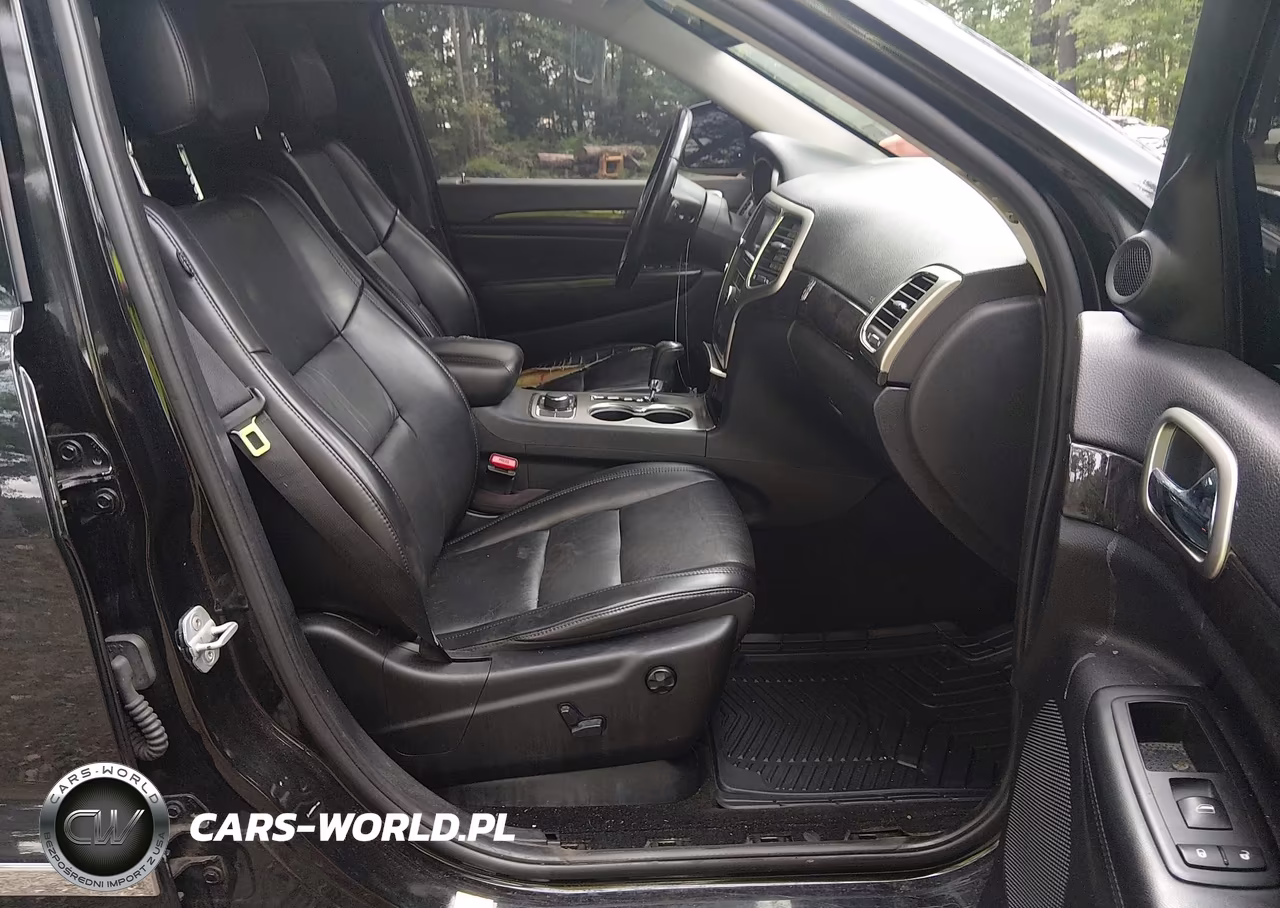 2011 Jeep Grand Cherokee Laredo VIN:1J4RR4GG8BC597868 - 5