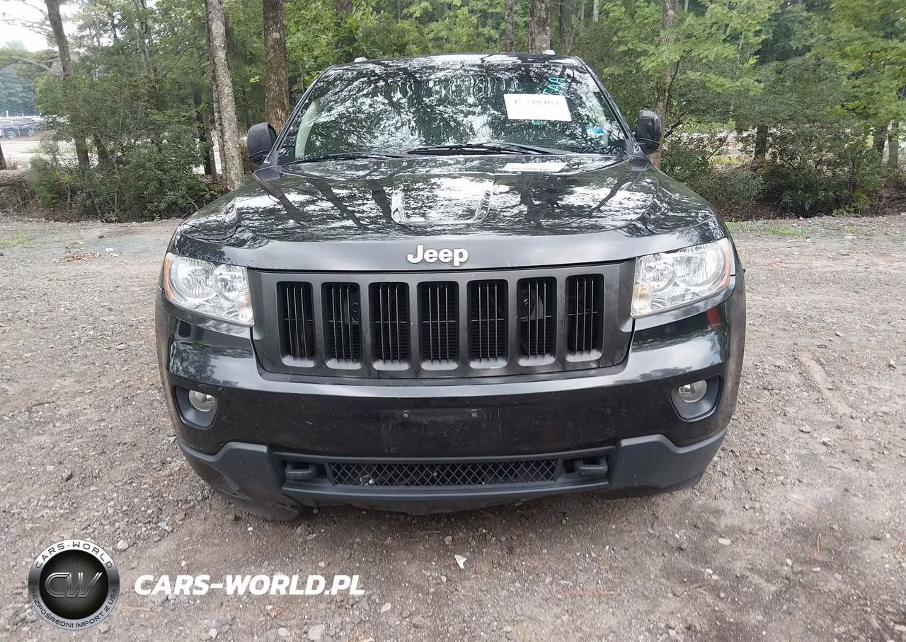 2011 Jeep Grand Cherokee Laredo VIN:1J4RR4GG8BC597868 - 6