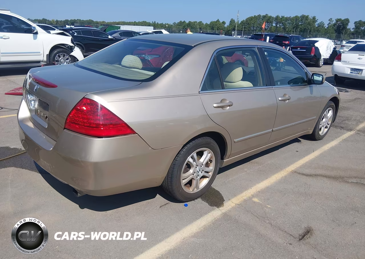 2007 Honda Accord Ex VIN:1HGCM56727A157117 - 4