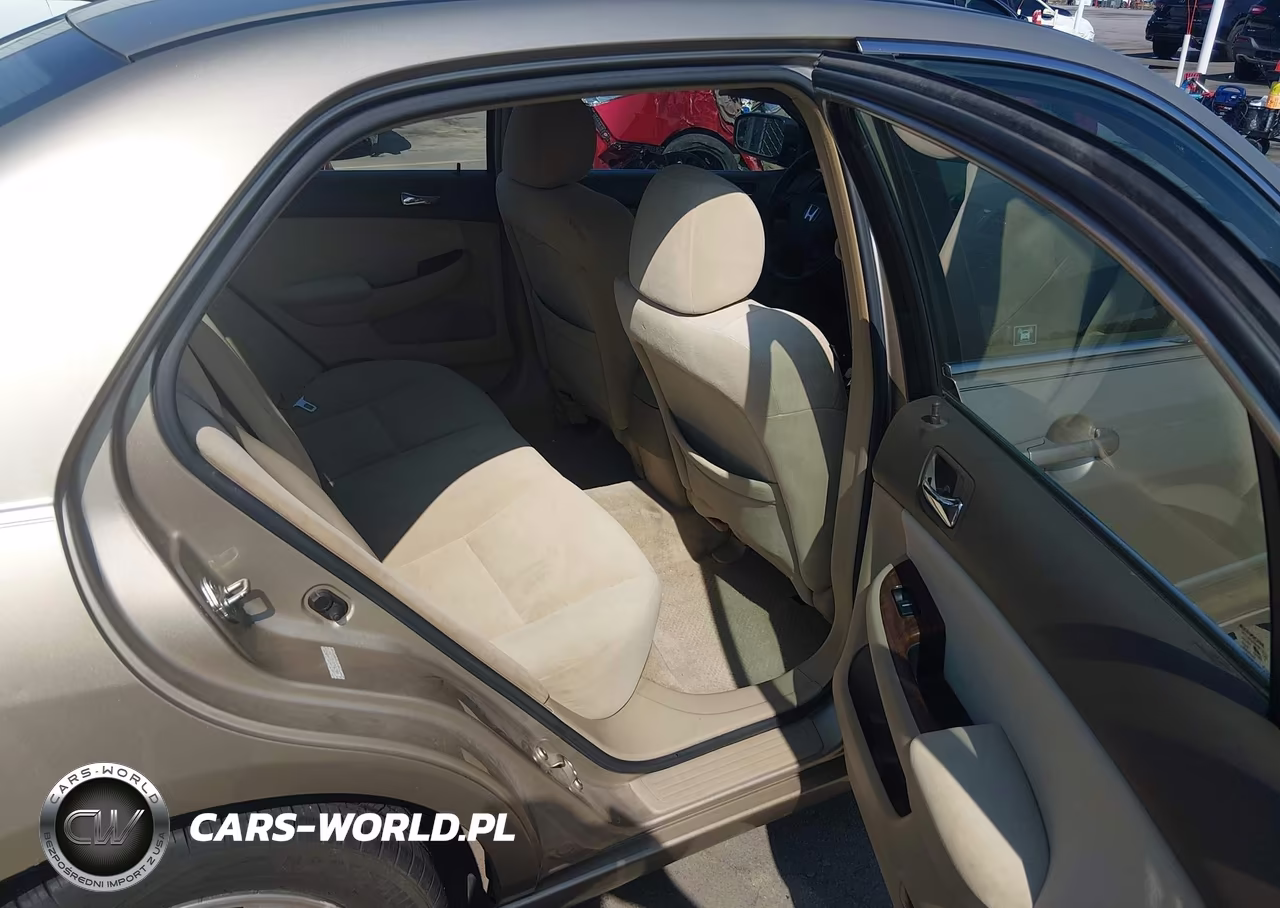 2007 Honda Accord Ex VIN:1HGCM56727A157117 - 8