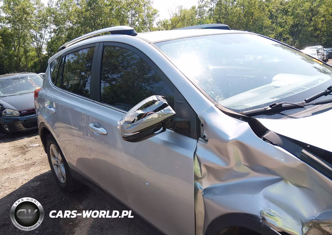 2014 Toyota Rav4 Xle VIN:JTMRFREV7ED086082 - 13