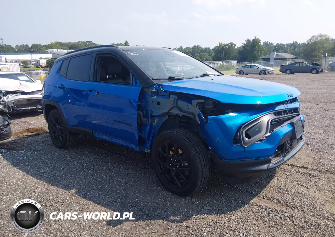 2024 Jeep Compass Latitude 4X4 – zdjęcie 1 z 17