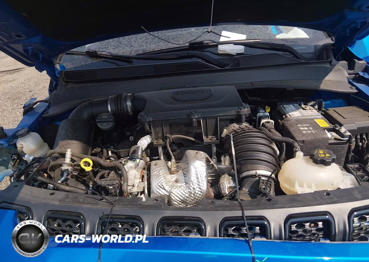 2024 Jeep Compass Latitude 4X4 VIN:3C4NJDBN2RT588051 - 10