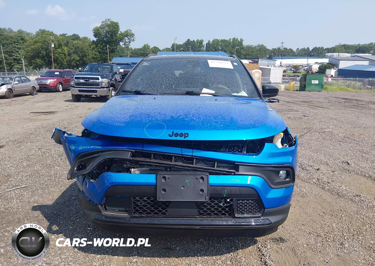 2024 Jeep Compass Latitude 4X4 VIN:3C4NJDBN2RT588051 - 13