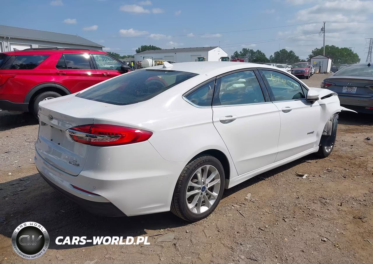 2019 Ford Fusion Hybrid Se VIN:3FA6P0LU0KR210725 - 4