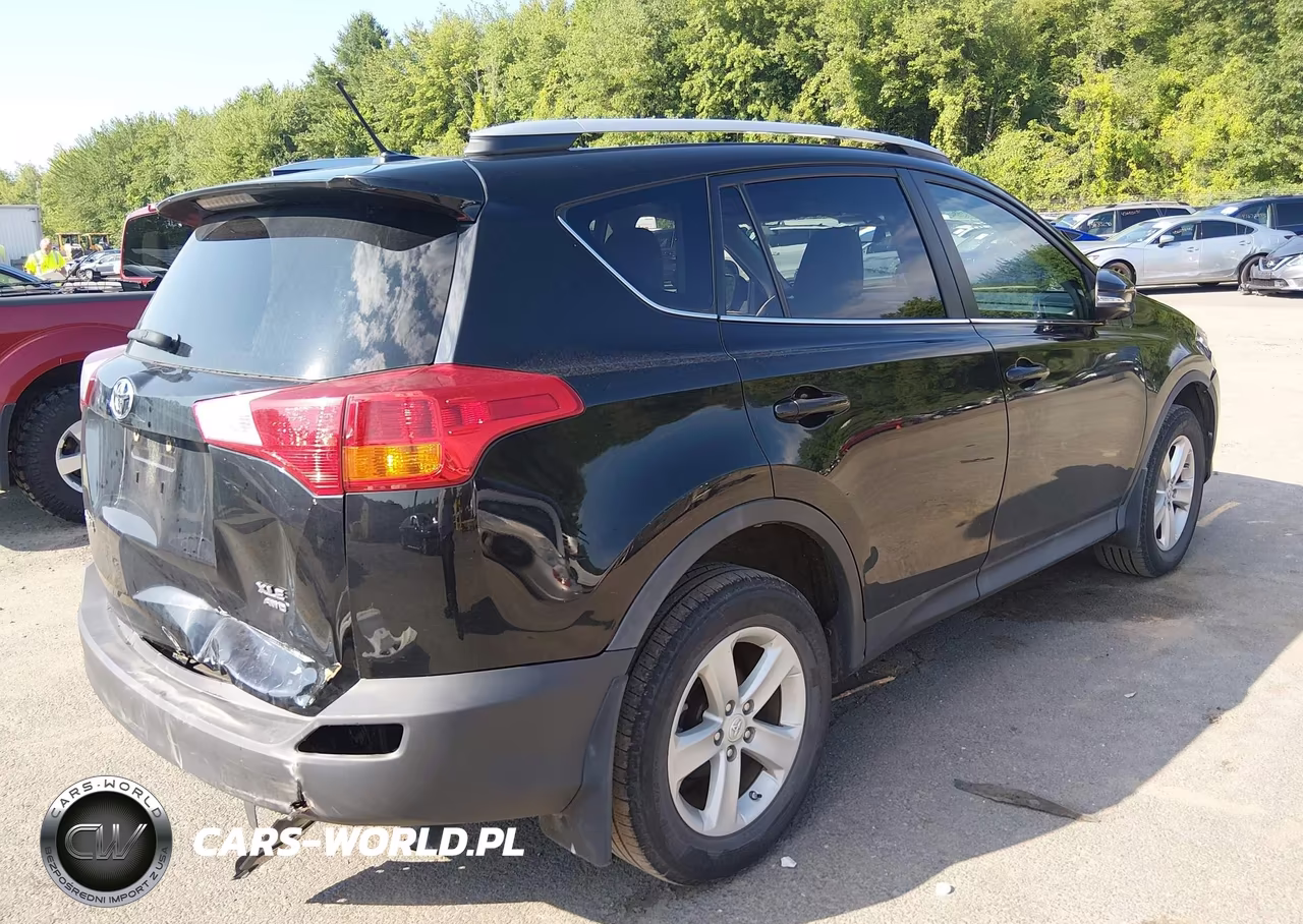 2014 Toyota Rav4 Xle VIN:2T3RFREV2EW169244 - 4