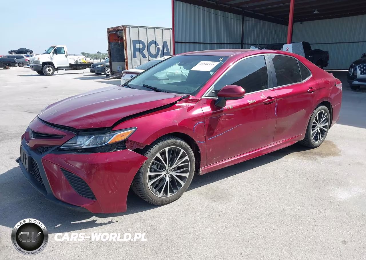 2018 Toyota Camry Se VIN:4T1B11HK4JU630160 - 2