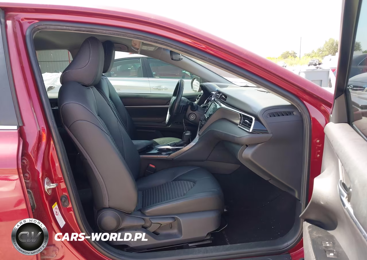2018 Toyota Camry Se VIN:4T1B11HK4JU630160 - 5