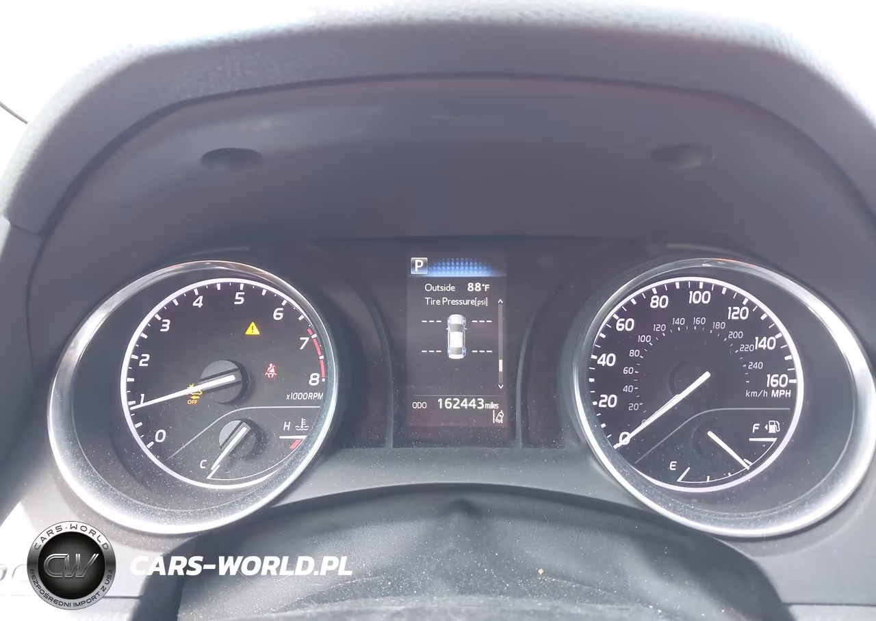 2018 Toyota Camry Se VIN:4T1B11HK4JU630160 - 7