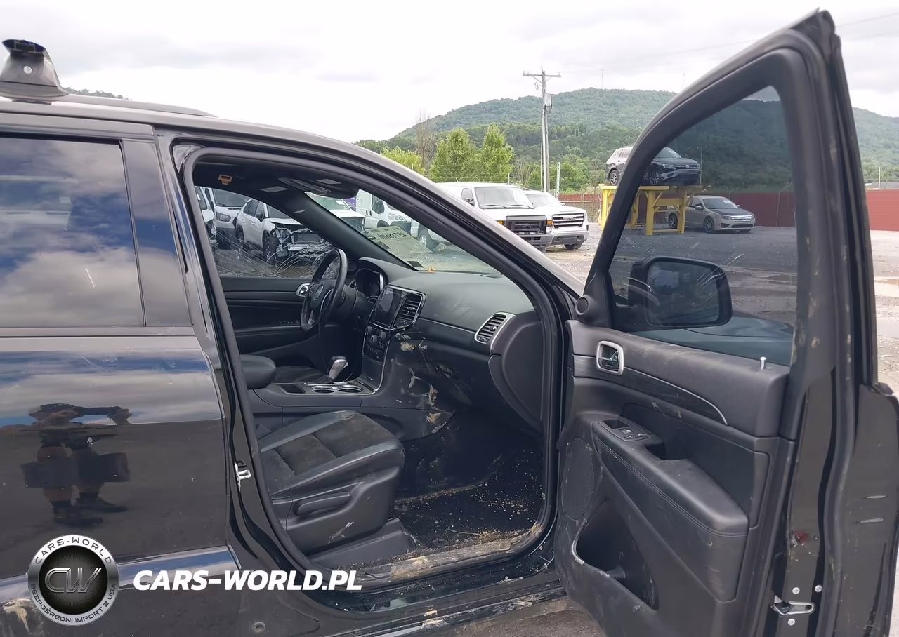 2021 Jeep Grand Cherokee Laredo X 4X4 VIN:1C4RJFAG1MC542053 - 5