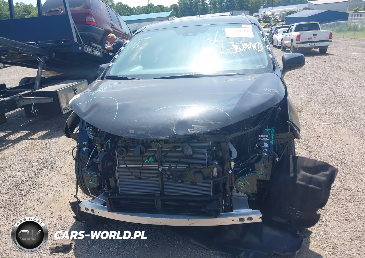 2025 Toyota Sienna Xle VIN:5TDYRKEC3SS284571 - 12