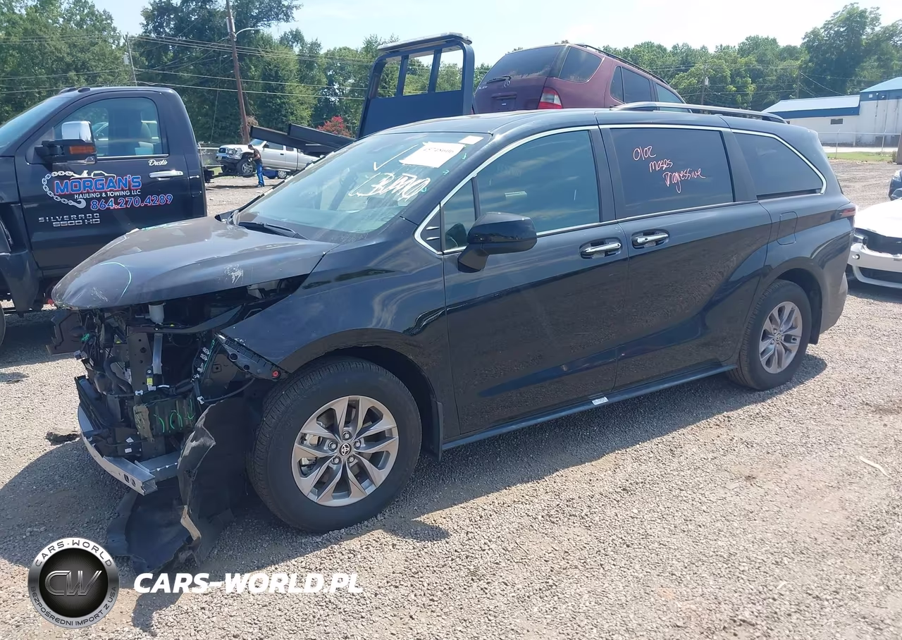 2025 Toyota Sienna Xle VIN:5TDYRKEC3SS284571 - 2