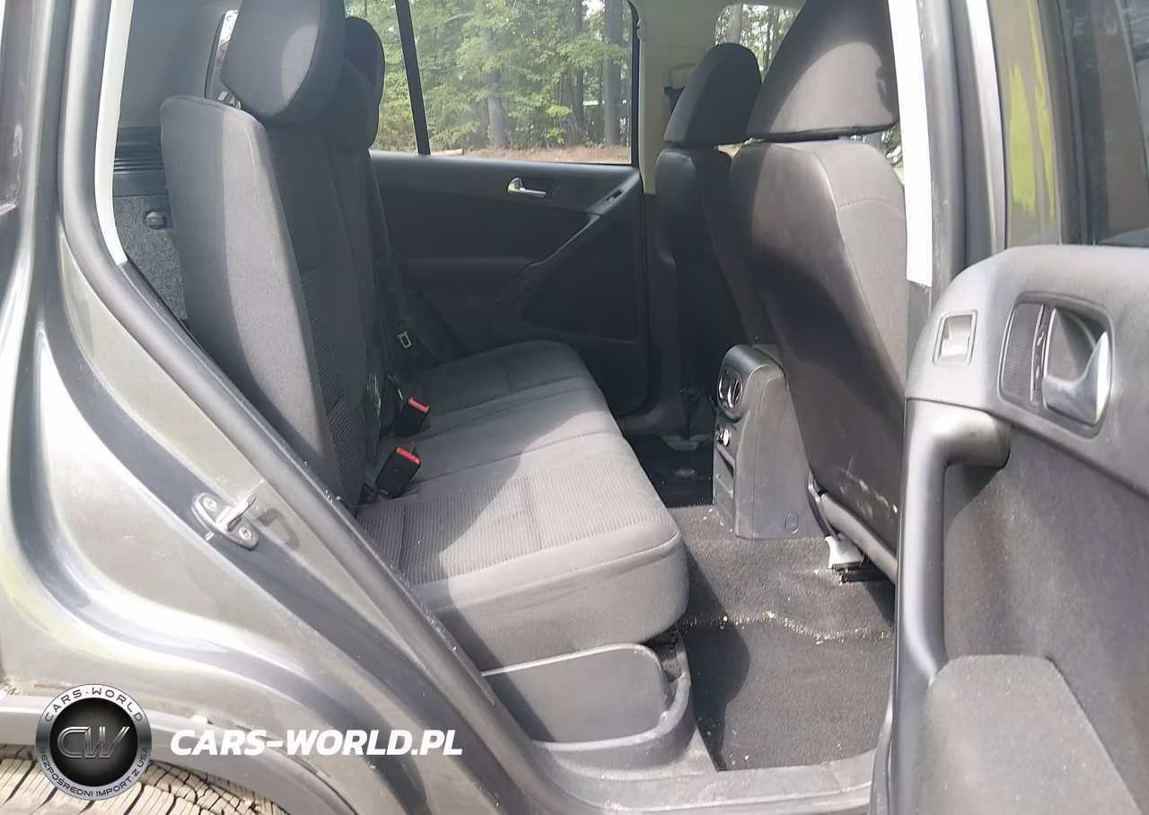 2014 Volkswagen Tiguan S VIN:WVGAV3AX2EW600943 - 8