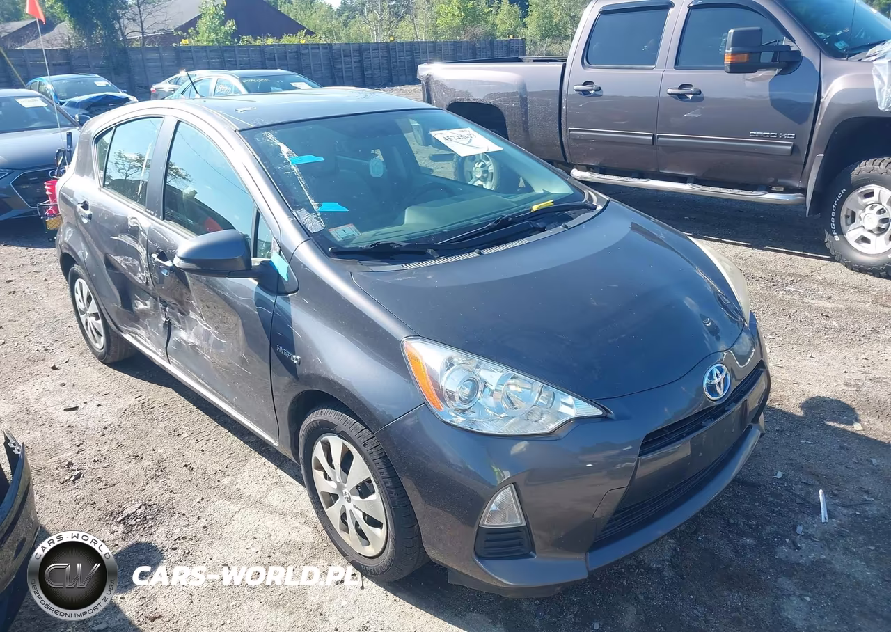 2014 Toyota Prius C One