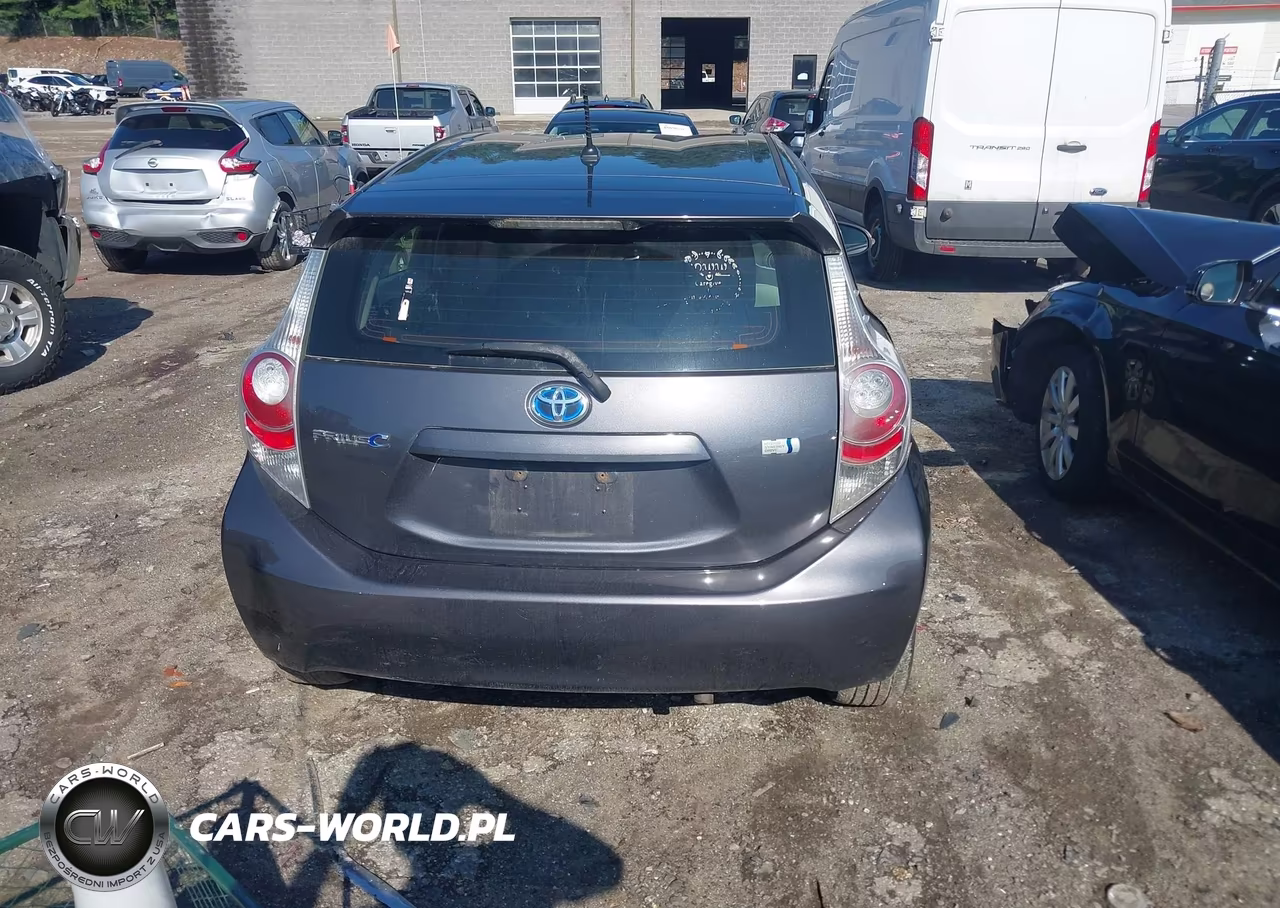 2014 Toyota Prius C One VIN:JTDKDTB33E1559470 - 16