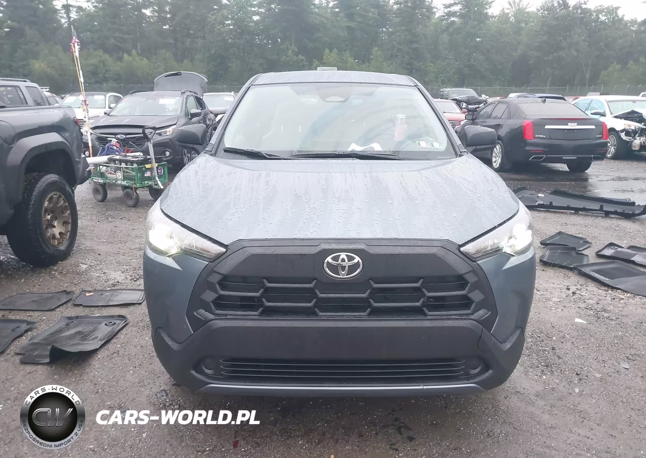 2026 Toyota Corolla Cross L VIN:7MUAAAAG9TV187331 - 12