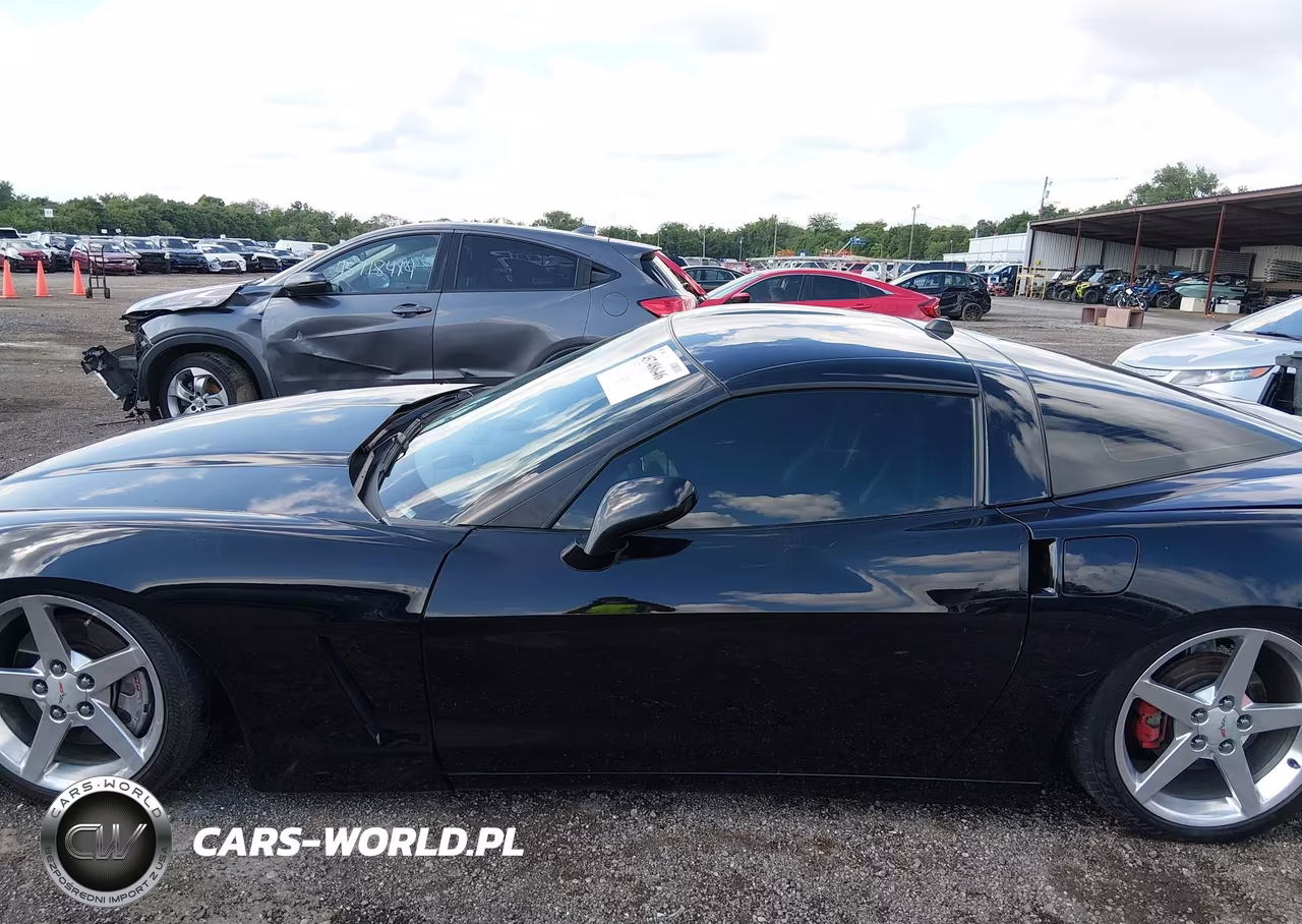 2005 Chevrolet Corvette VIN:1G1YY24U955104753 - 14