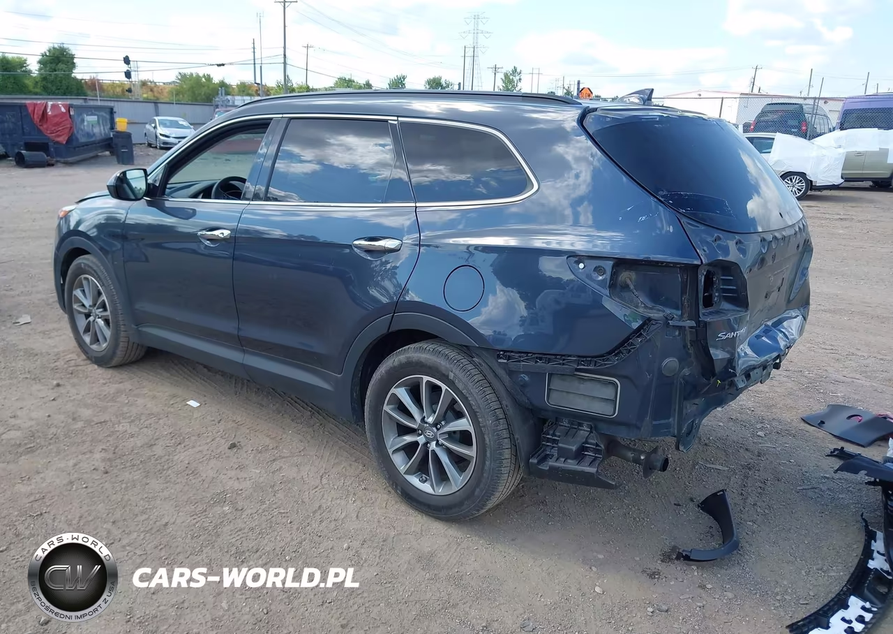 2017 Hyundai Santa Fe Se VIN:KM8SMDHF8HU175335 - 3