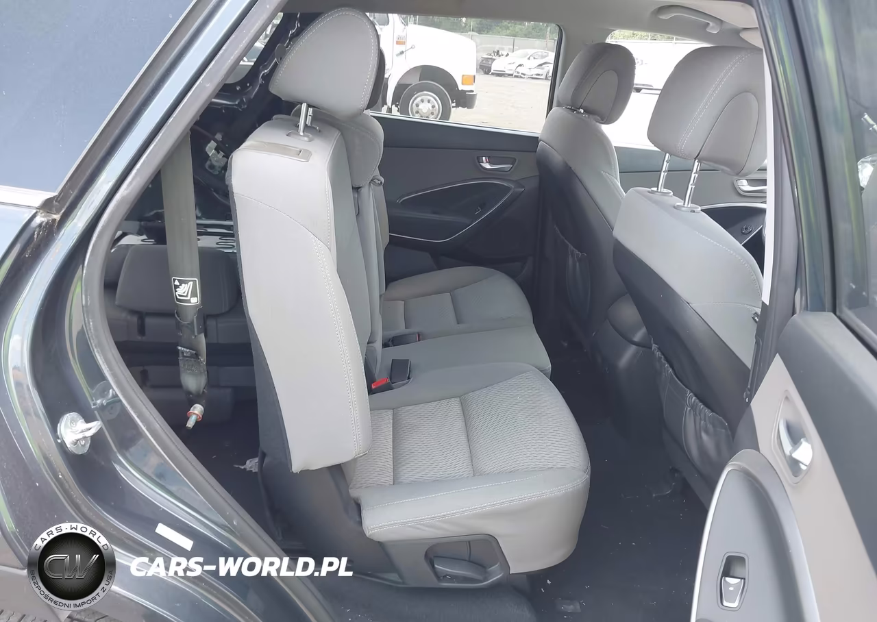 2017 Hyundai Santa Fe Se VIN:KM8SMDHF8HU175335 - 8