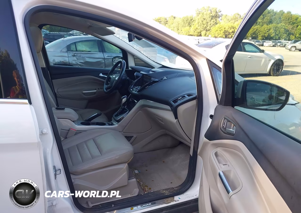 2015 Ford C-Max Hybrid Sel VIN:1FADP5BU8FL104775 - 5