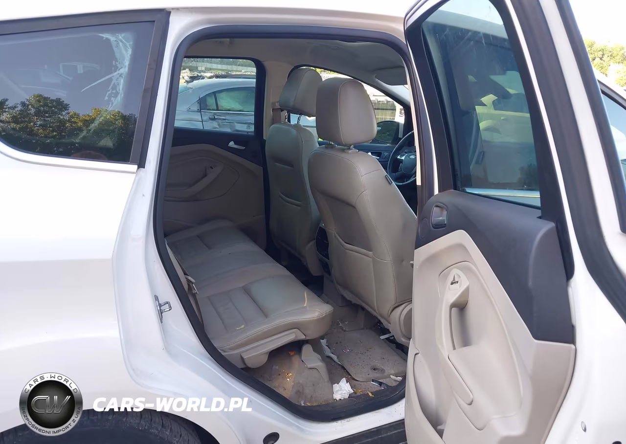2015 Ford C-Max Hybrid Sel VIN:1FADP5BU8FL104775 - 8