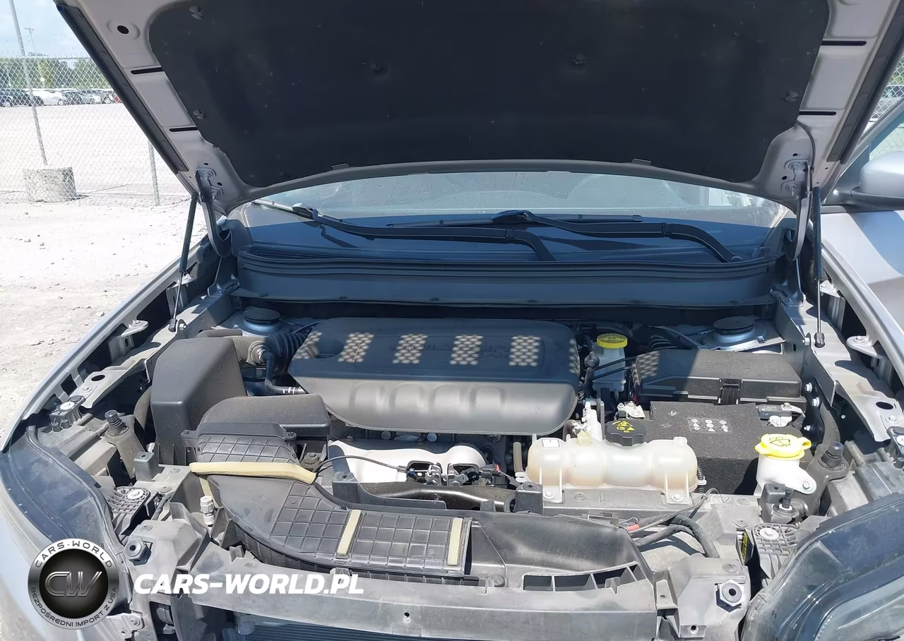 2021 Jeep Cherokee Altitude Fwd VIN:1C4PJLLB1MD144066 - 10