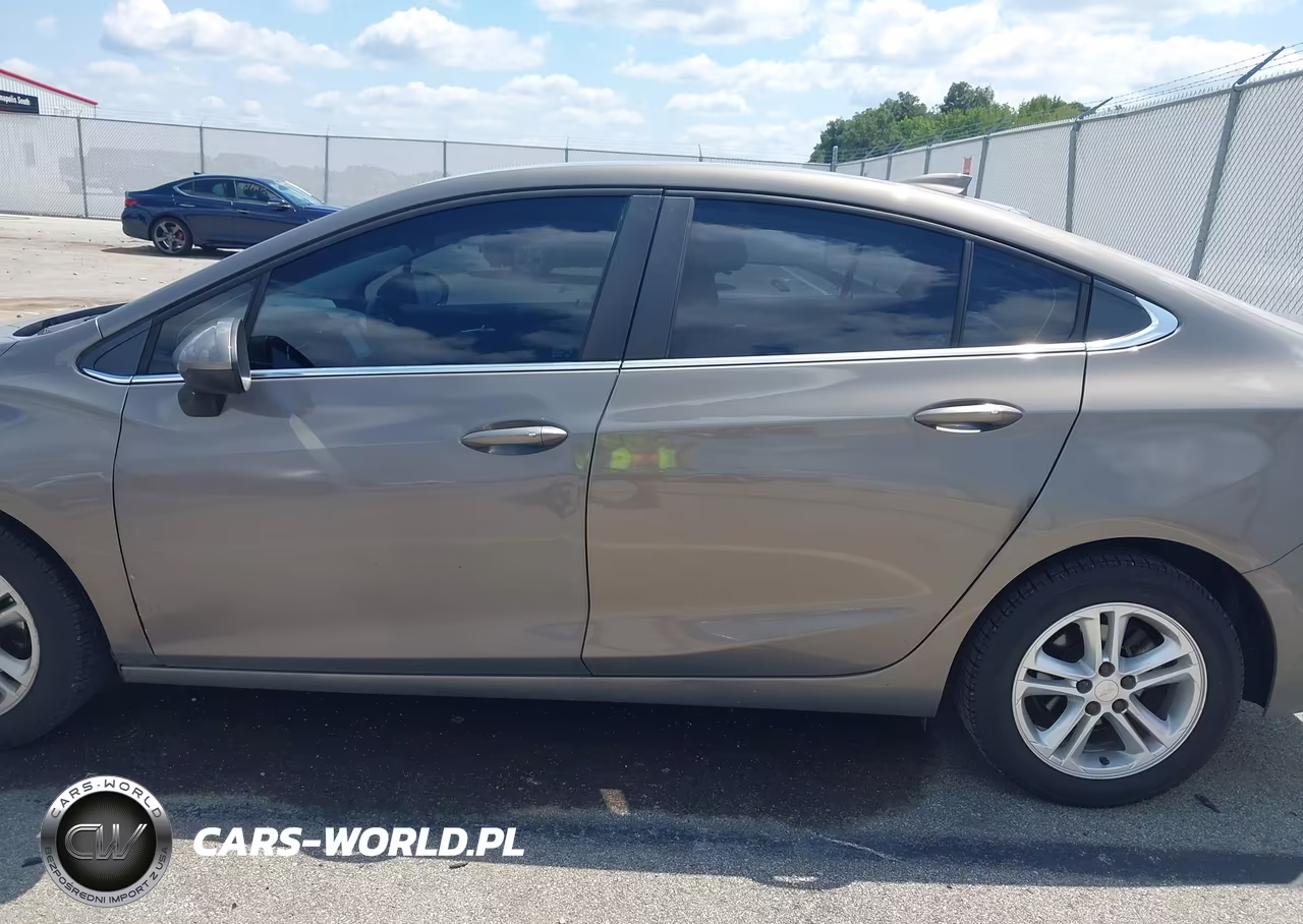 2018 Chevrolet Cruze Lt Auto VIN:1G1BE5SM2J7158347 - 14