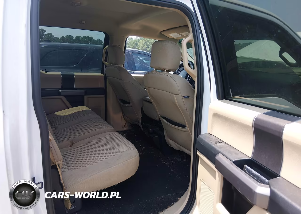 2018 Ford F-150 Xlt VIN:1FTEW1CG6JKE77749 - 8