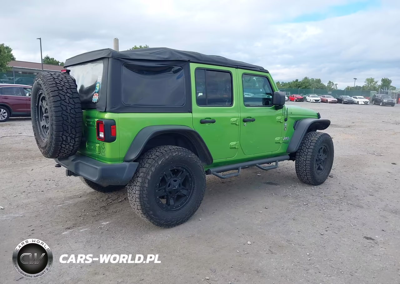 2018 Jeep Wrangler Unlimited Sport 4X4 VIN:1C4HJXDN6JW237248 - 4