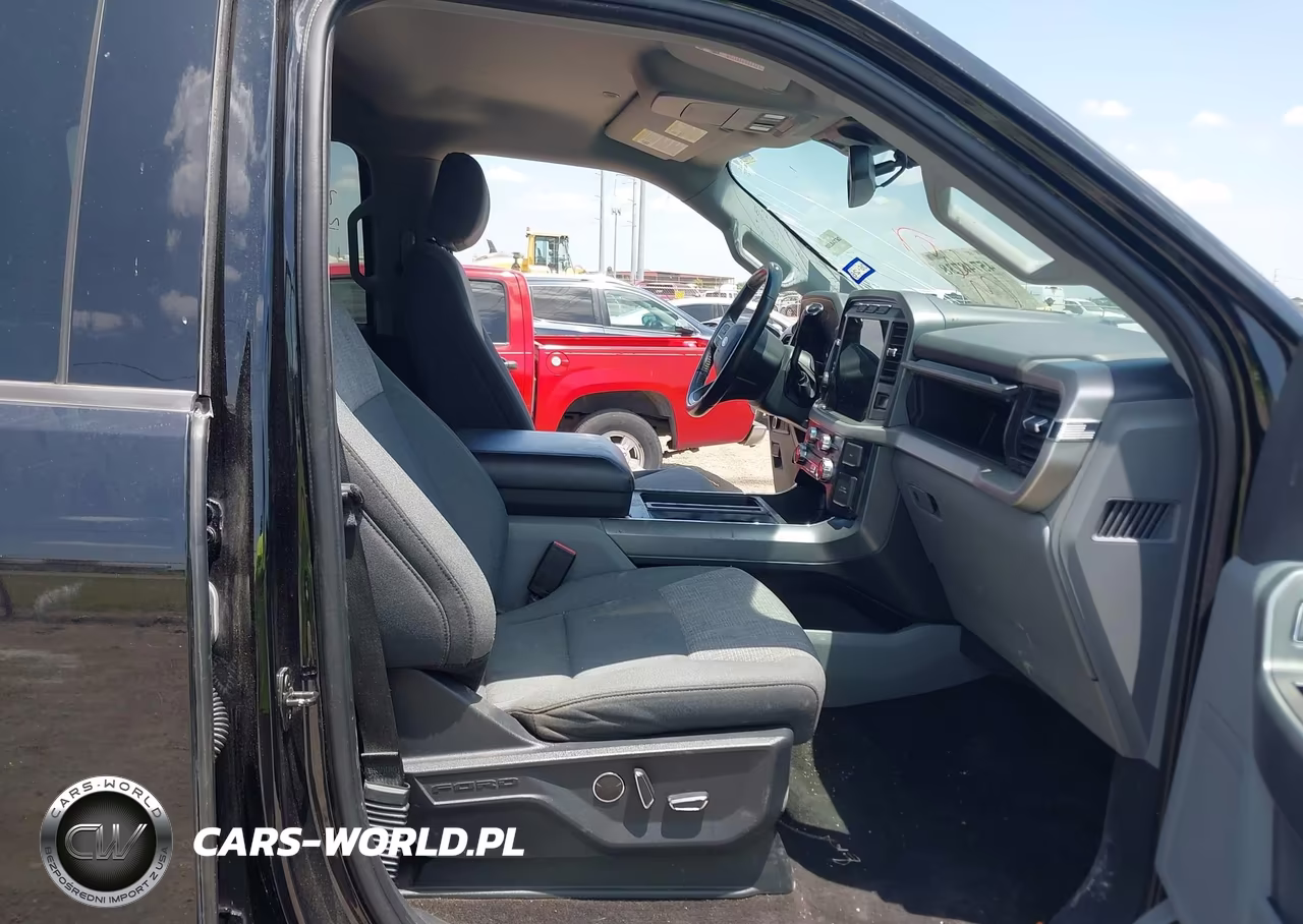 2021 Ford F-150 Xlt VIN:1FTFW1E84MFB36356 - 5