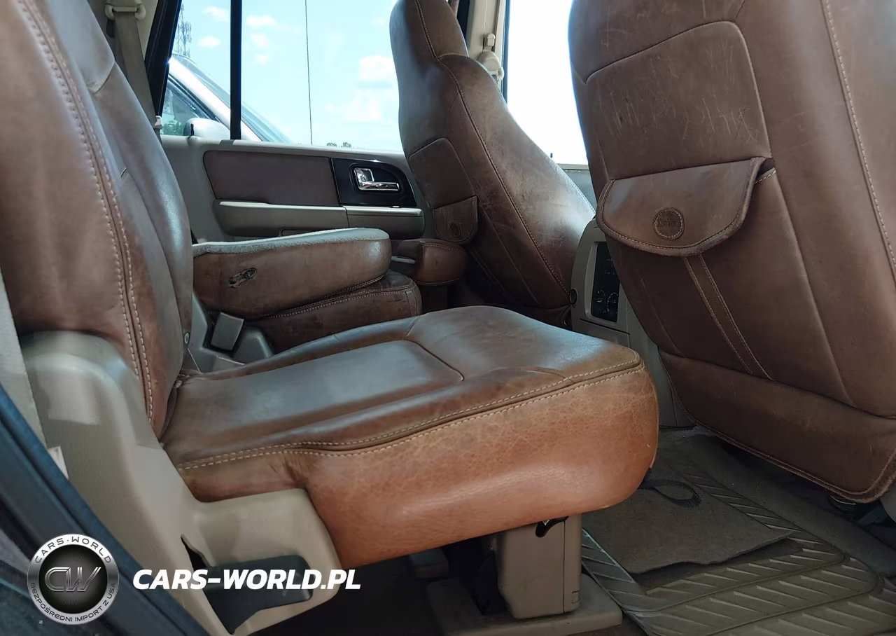 2005 Ford Expedition Eddie Bauer-King Ranch VIN:1FMFU18575LA89961 - 8