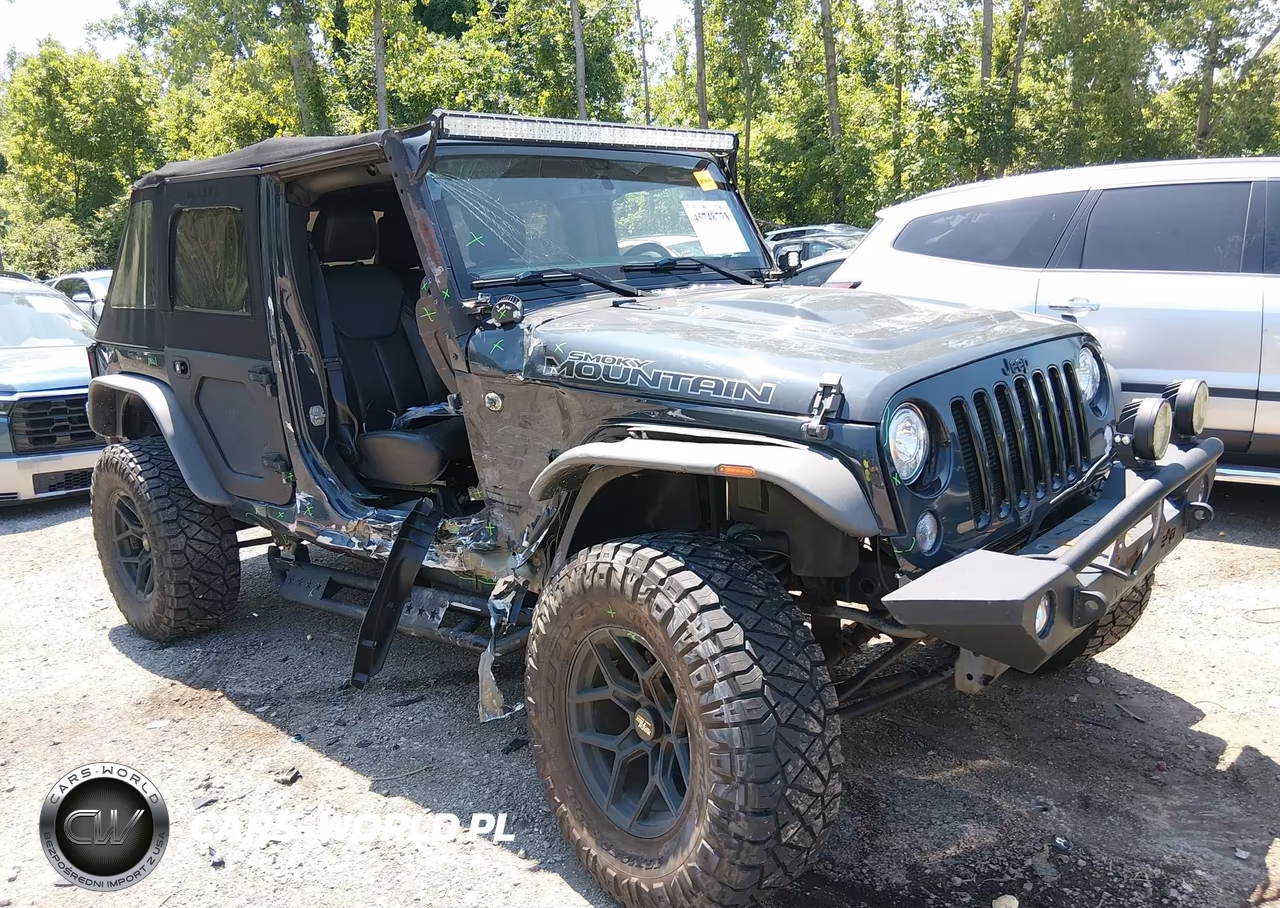 2017 Jeep Wrangler Unlimited Smoky Mountain – zdjęcie 1 z 17