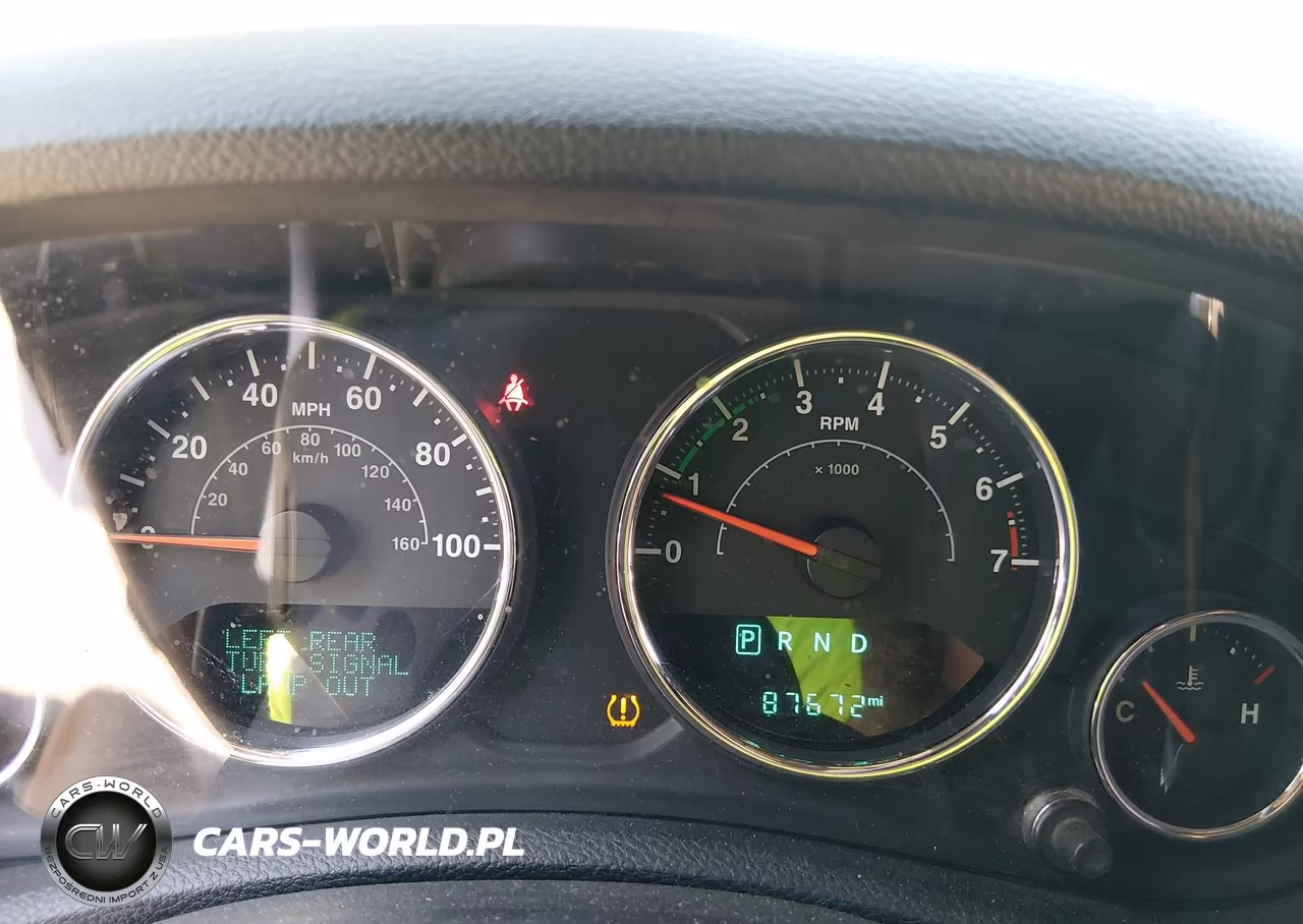 2017 Jeep Wrangler Unlimited Smoky Mountain VIN:1C4BJWEGXHL658255 - 7