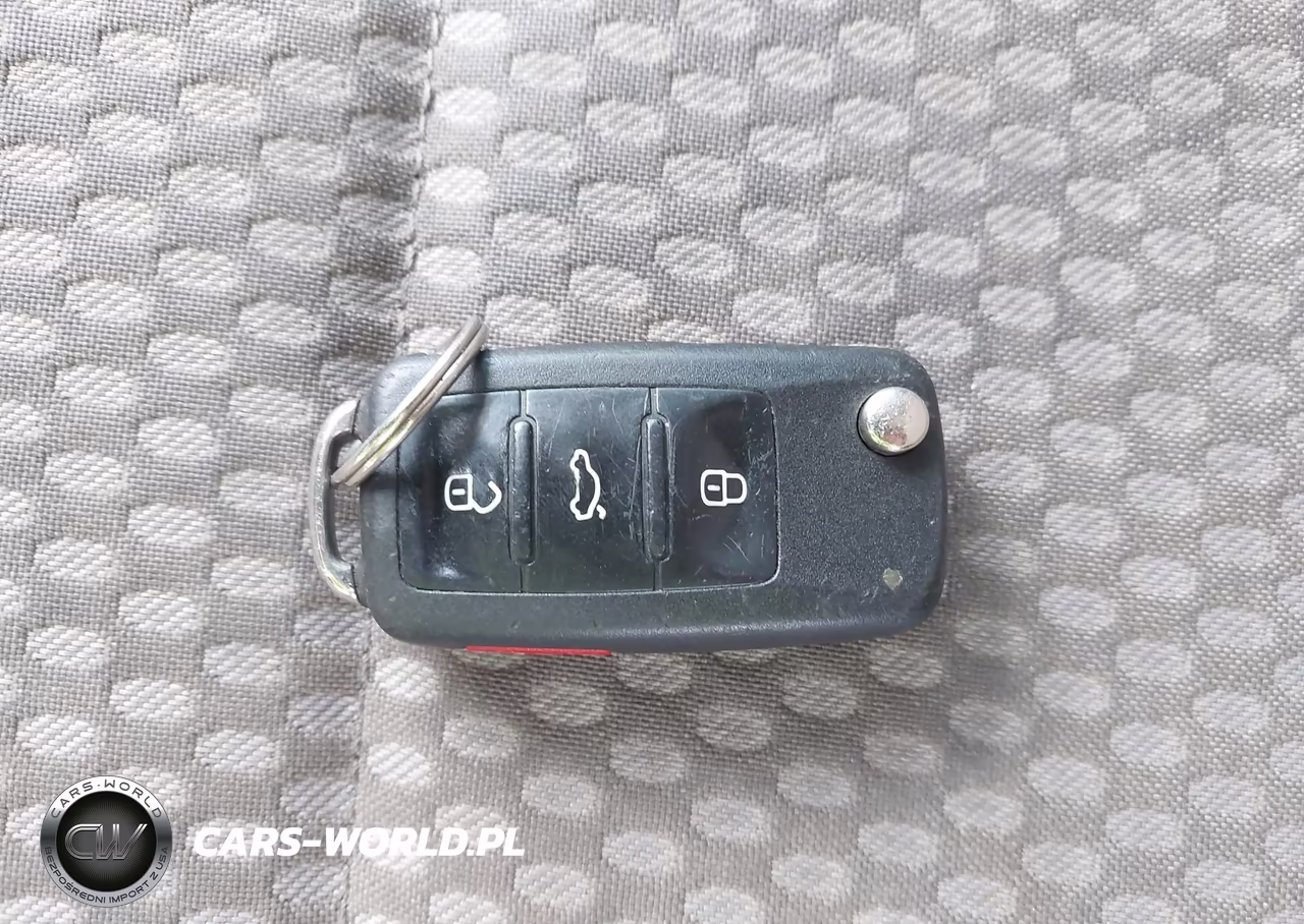 2011 Volkswagen Tiguan S VIN:WVGBV7AX7BW564240 - 11