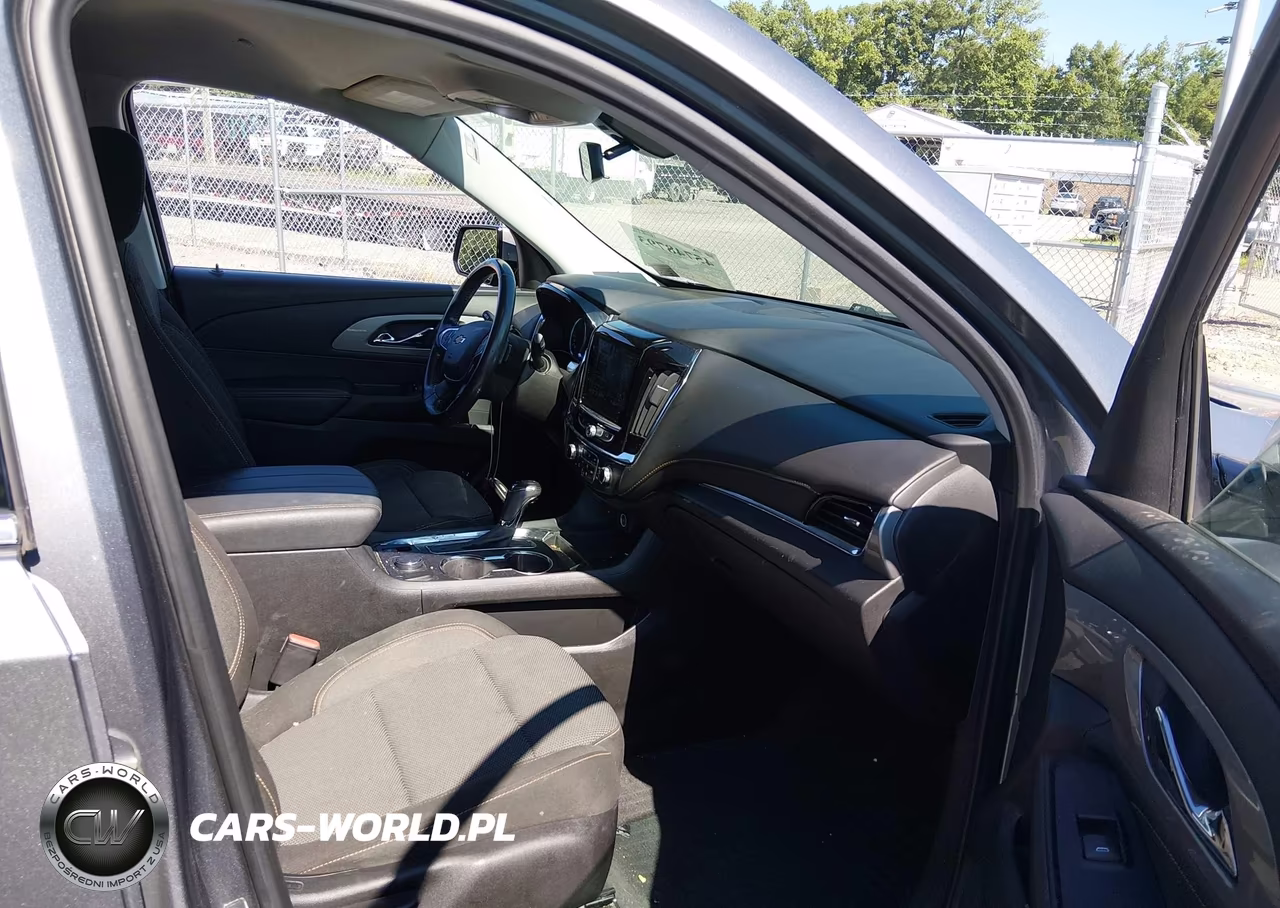 2020 Chevrolet Traverse Awd Lt Cloth VIN:1GNEVGKW5LJ306828 - 5